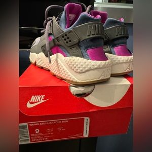 Women’s Nike Air Huarache Run Dark Gray/Teal/Violet Size 9